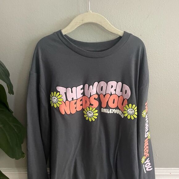 Girls Smiley World Long Sleeve Oversized T-Shirt Size Small 6-7 - Picture 3 of 8